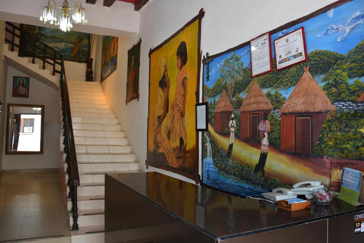 Hotel Andalucia Inn Santa Marta  Zewnętrze zdjęcie