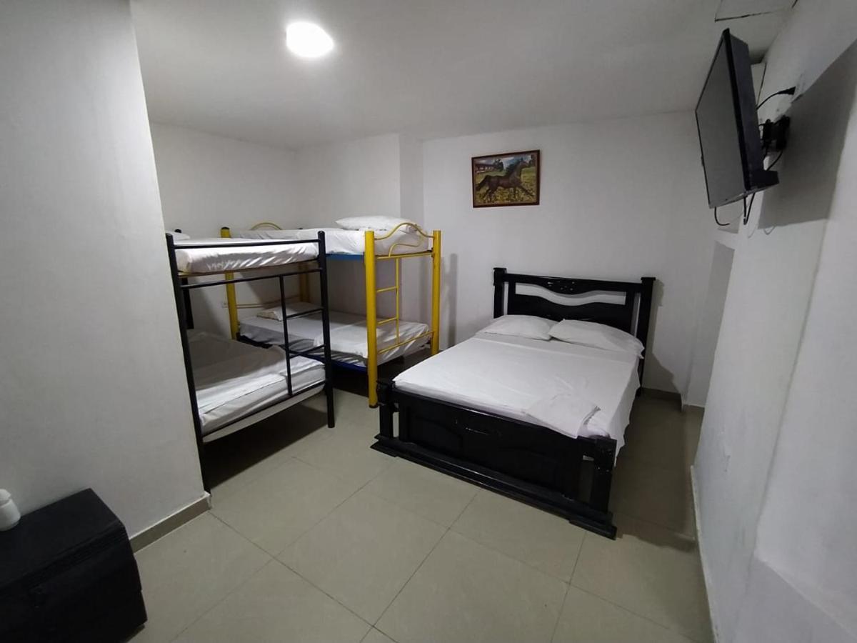 Hotel Andalucia Inn Santa Marta  Zewnętrze zdjęcie