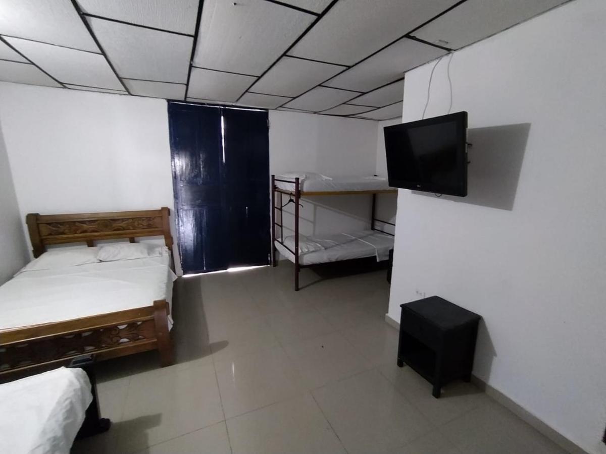 Hotel Andalucia Inn Santa Marta  Zewnętrze zdjęcie