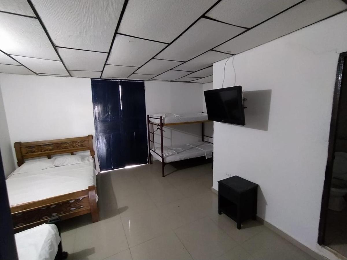 Hotel Andalucia Inn Santa Marta  Zewnętrze zdjęcie