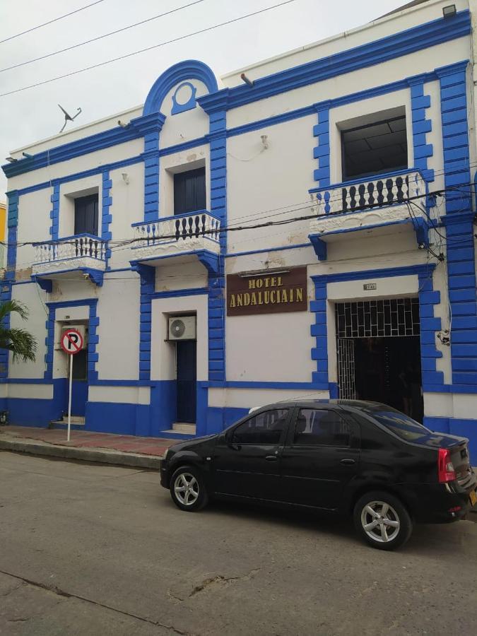 Hotel Andalucia Inn Santa Marta  Zewnętrze zdjęcie