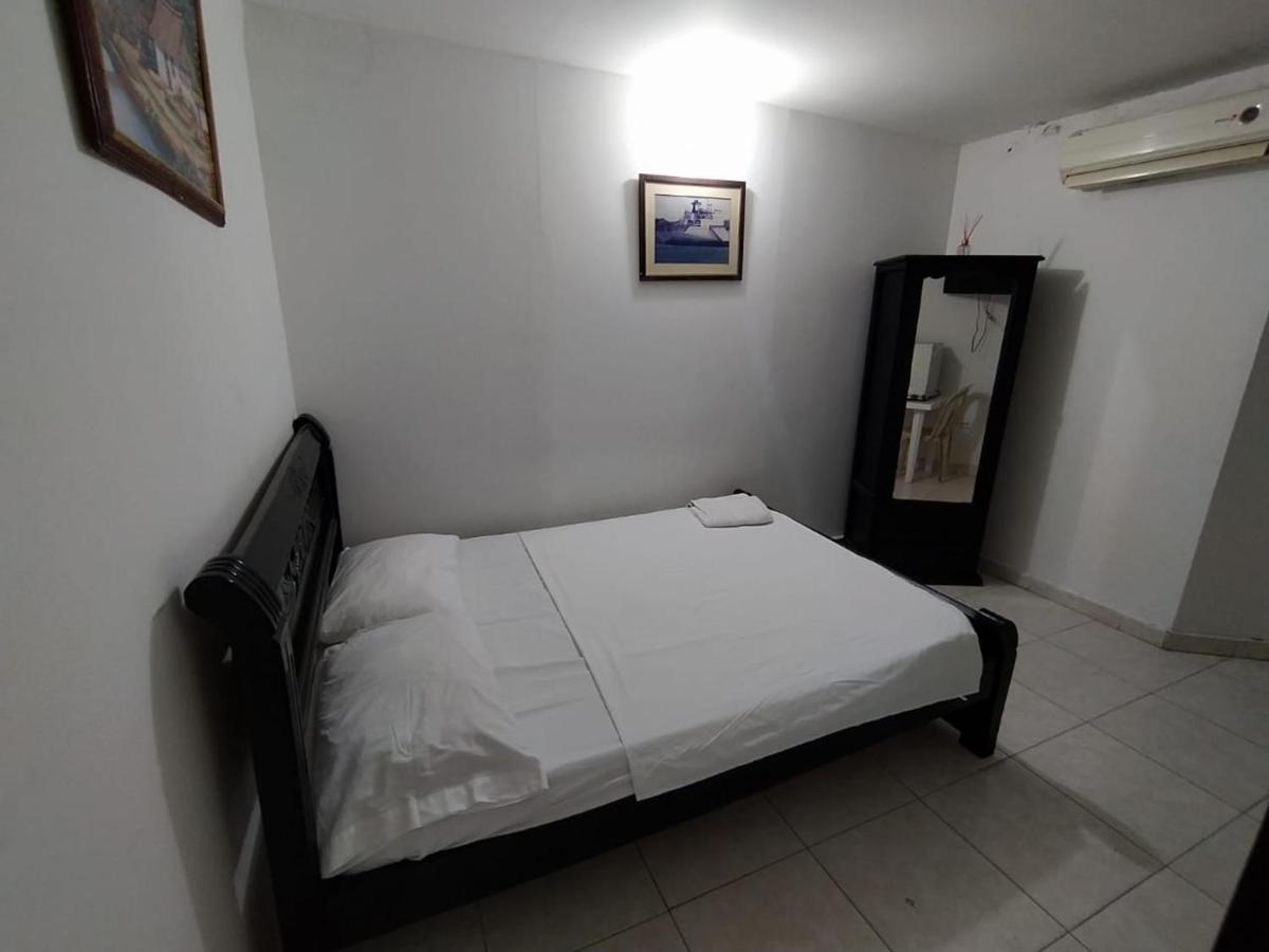 Hotel Andalucia Inn Santa Marta  Zewnętrze zdjęcie
