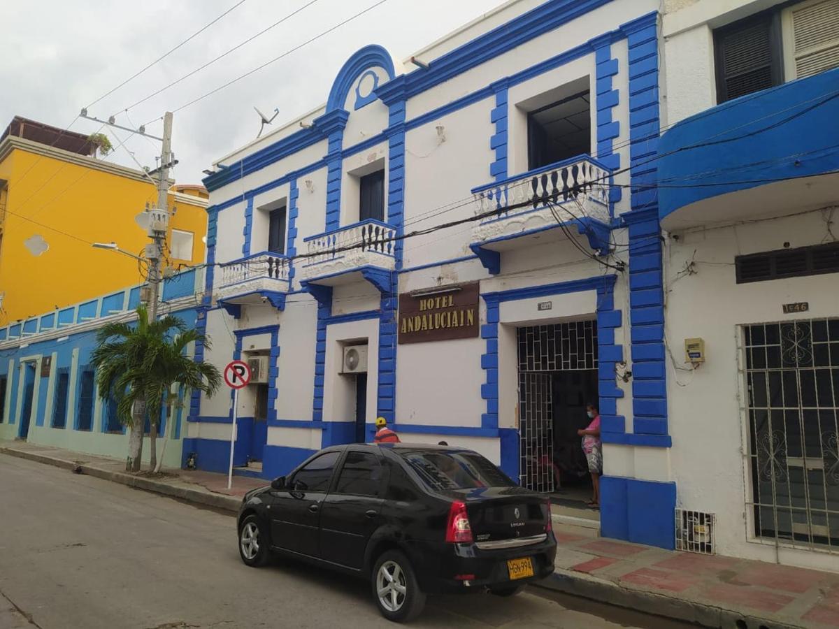 Hotel Andalucia Inn Santa Marta  Zewnętrze zdjęcie